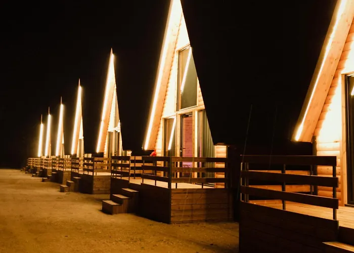 The Wooden Village - By Nemercka Chalet Përmet