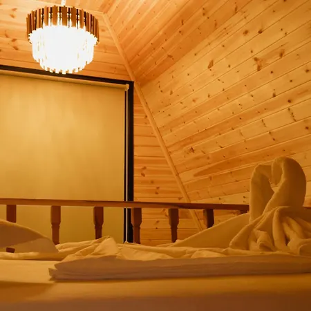 The Wooden Village - By Nemercka Domek alpejski Përmet