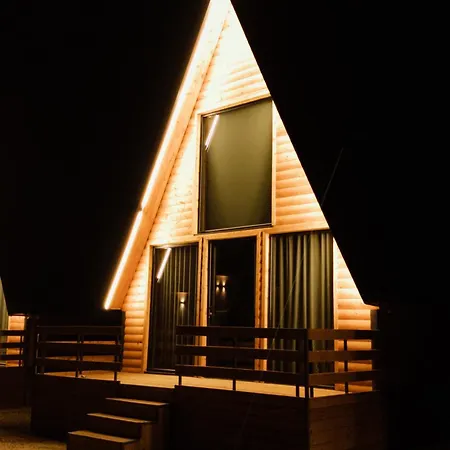 The Wooden Village - By Nemercka Domek alpejski *